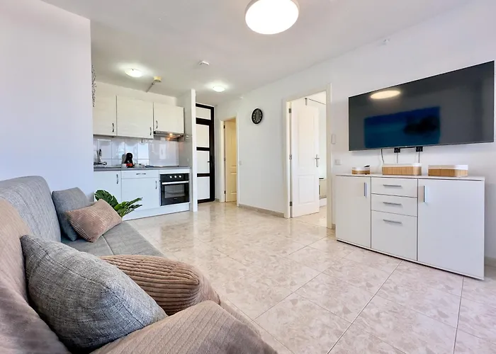 Torres De Yomely - Y1c * Playa de las Américas