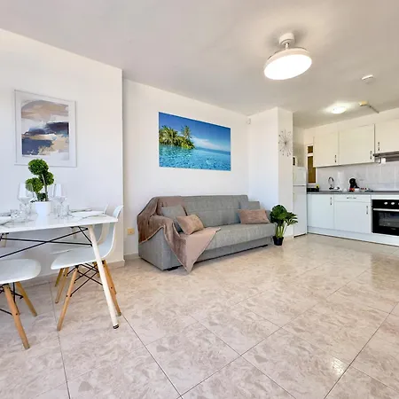 Torres De Yomely - Y1c 플라야데라스아메리카스